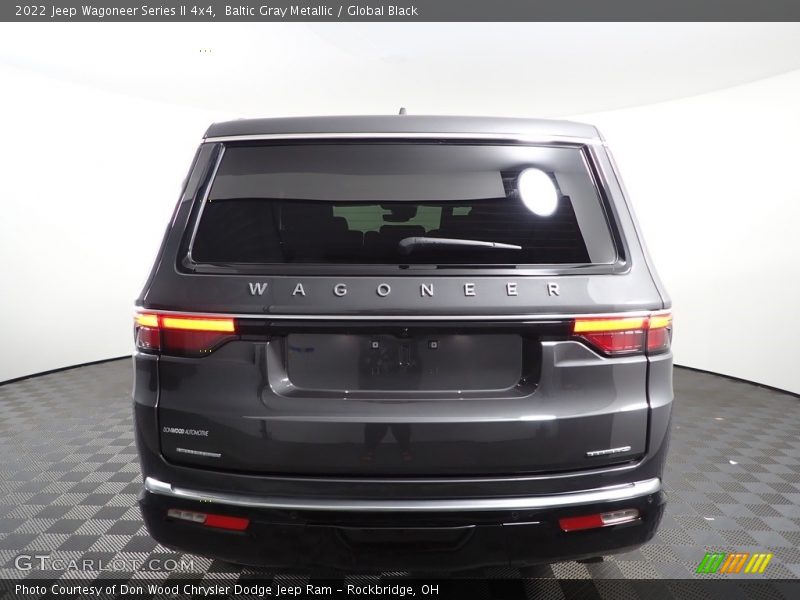 Baltic Gray Metallic / Global Black 2022 Jeep Wagoneer Series II 4x4