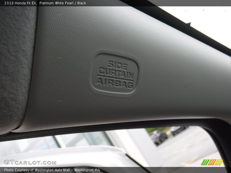 Platinum White Pearl / Black 2019 Honda Fit EX
