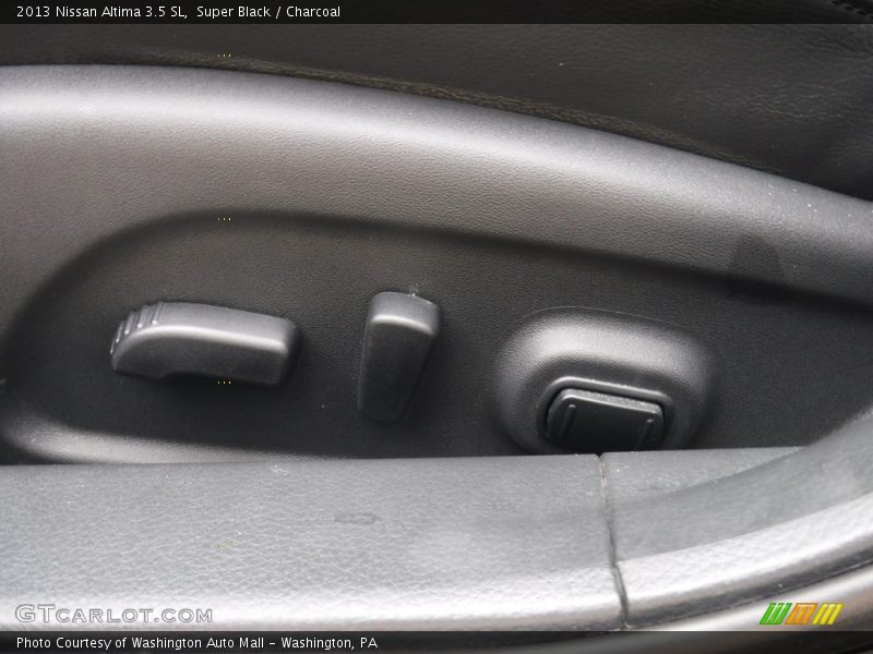 Super Black / Charcoal 2013 Nissan Altima 3.5 SL