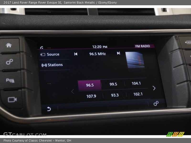 Santorini Black Metallic / Ebony/Ebony 2017 Land Rover Range Rover Evoque SE