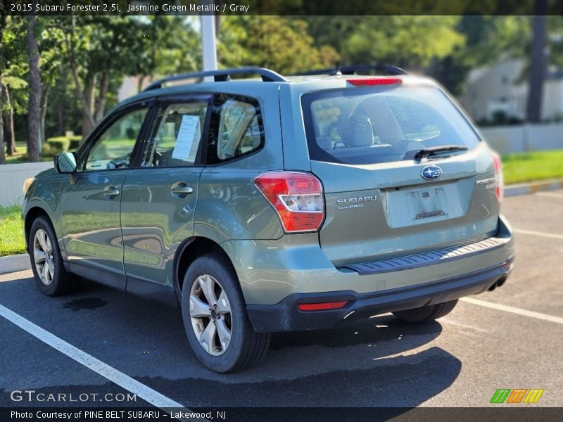 Jasmine Green Metallic / Gray 2015 Subaru Forester 2.5i