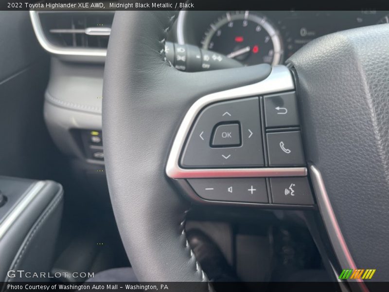Midnight Black Metallic / Black 2022 Toyota Highlander XLE AWD