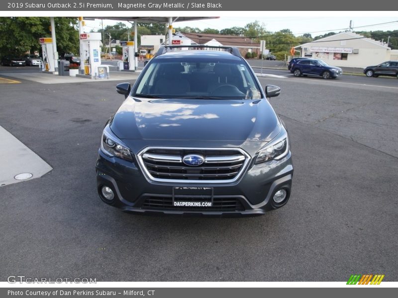 Magnetite Gray Metallic / Slate Black 2019 Subaru Outback 2.5i Premium