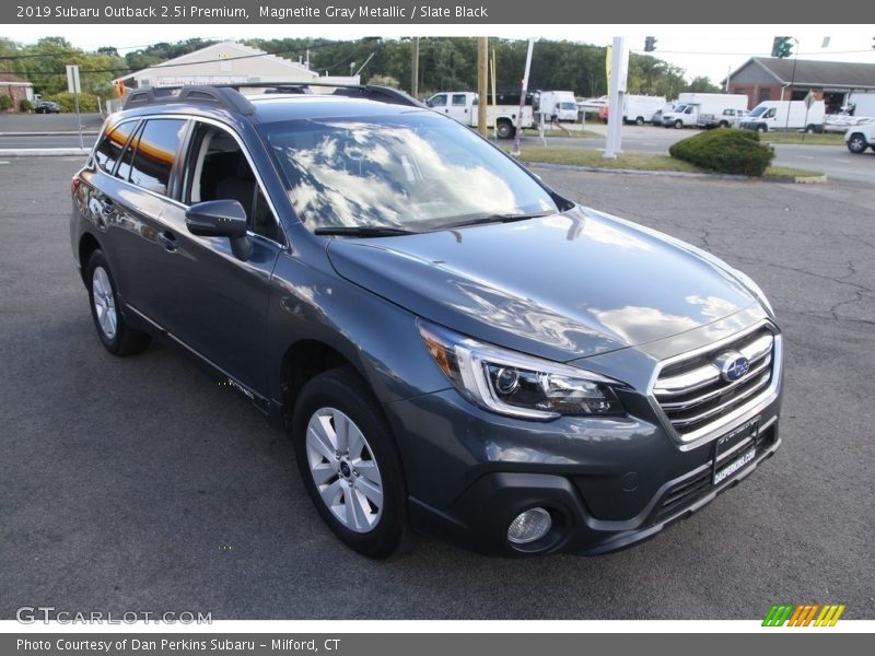 Magnetite Gray Metallic / Slate Black 2019 Subaru Outback 2.5i Premium