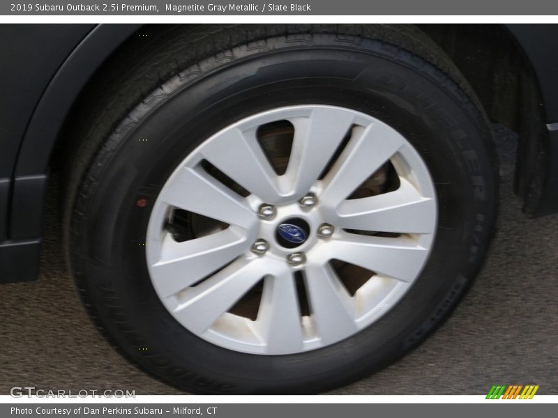 Magnetite Gray Metallic / Slate Black 2019 Subaru Outback 2.5i Premium