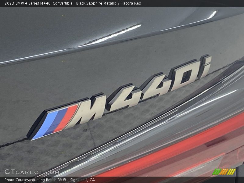  2023 4 Series M440i Convertible Logo