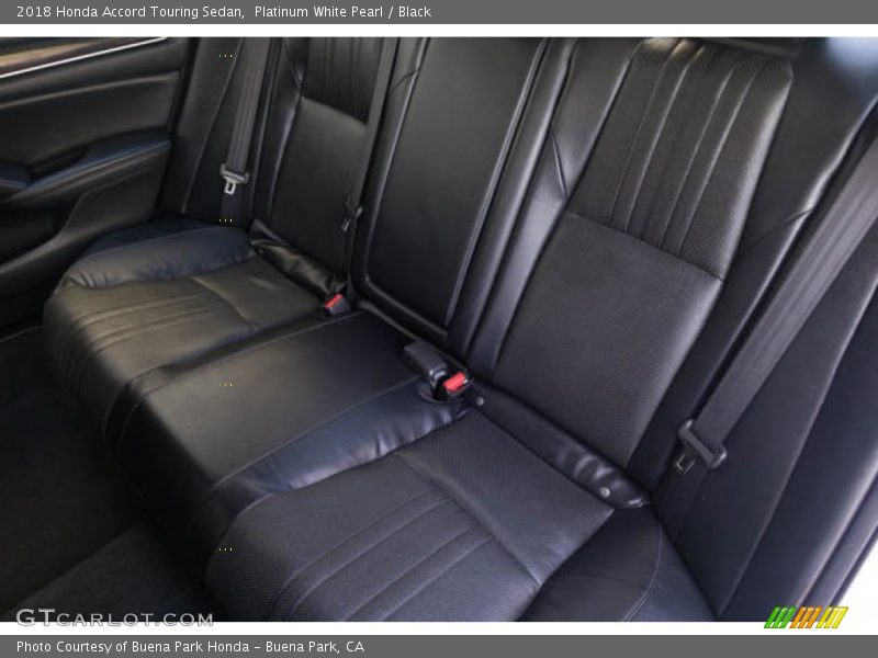 Platinum White Pearl / Black 2018 Honda Accord Touring Sedan