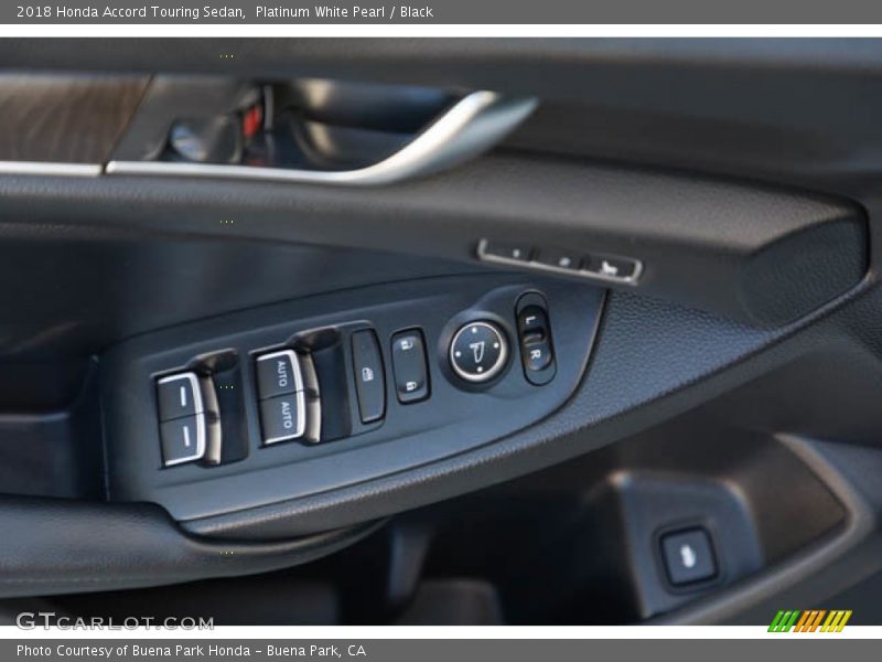 Platinum White Pearl / Black 2018 Honda Accord Touring Sedan