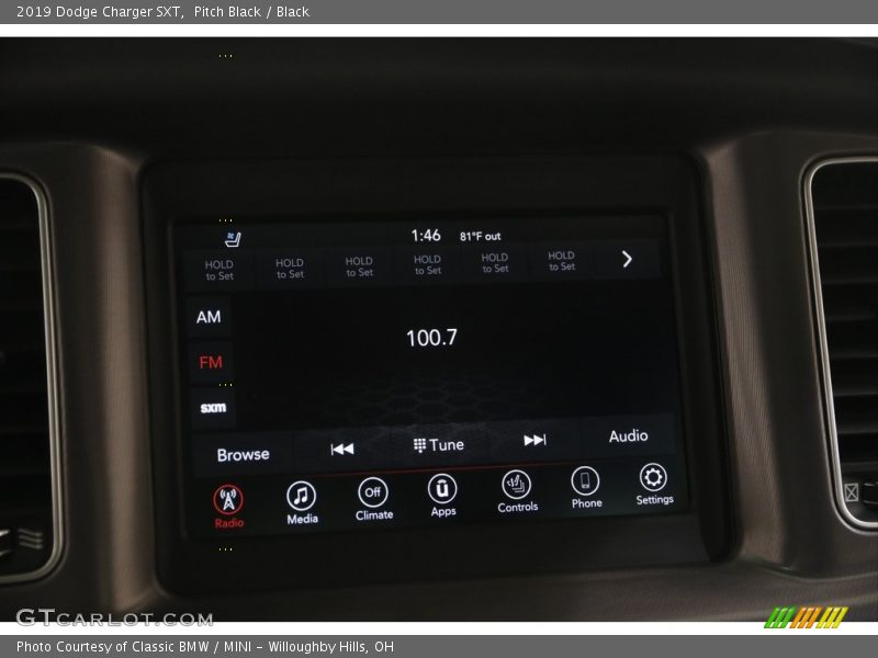 Pitch Black / Black 2019 Dodge Charger SXT