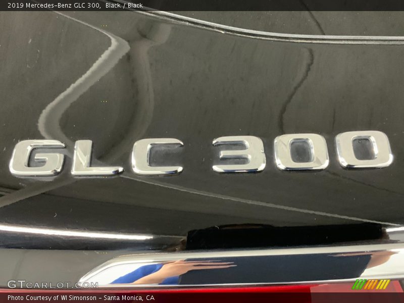 Black / Black 2019 Mercedes-Benz GLC 300