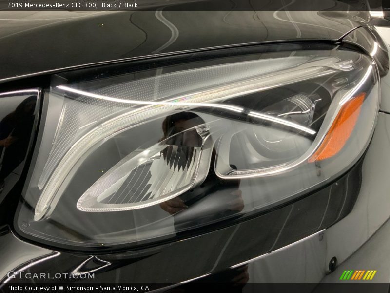 Black / Black 2019 Mercedes-Benz GLC 300