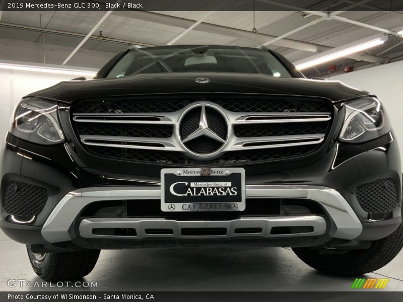 Black / Black 2019 Mercedes-Benz GLC 300