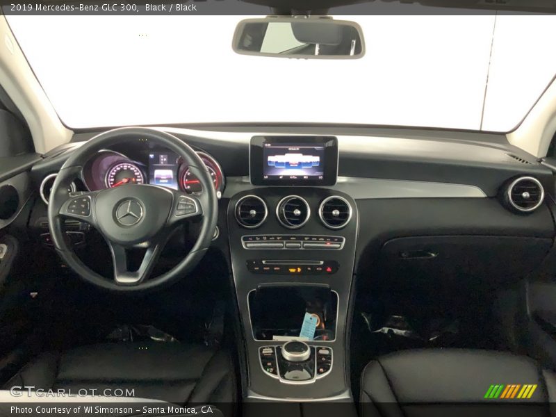 Black / Black 2019 Mercedes-Benz GLC 300