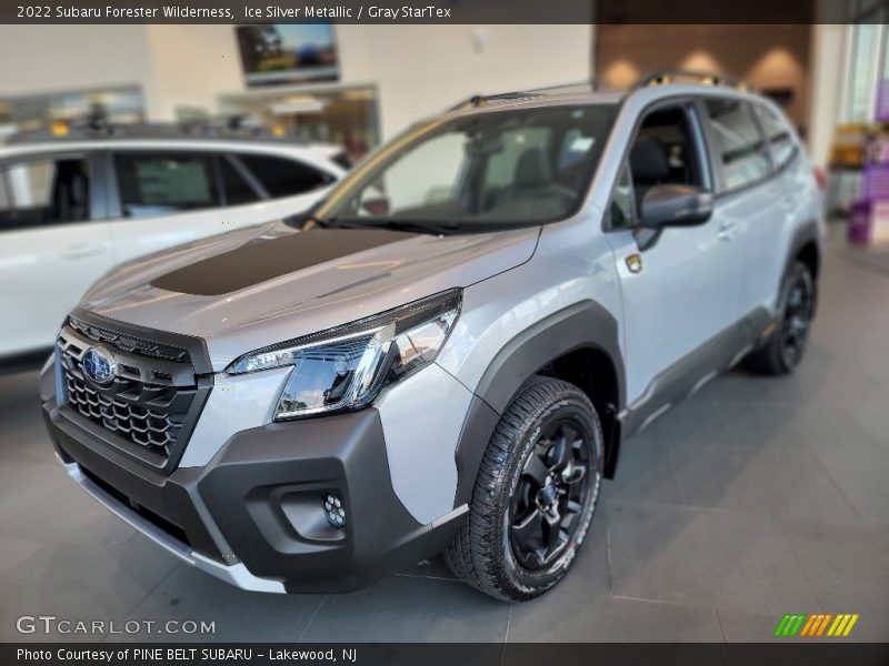 Front 3/4 View of 2022 Forester Wilderness