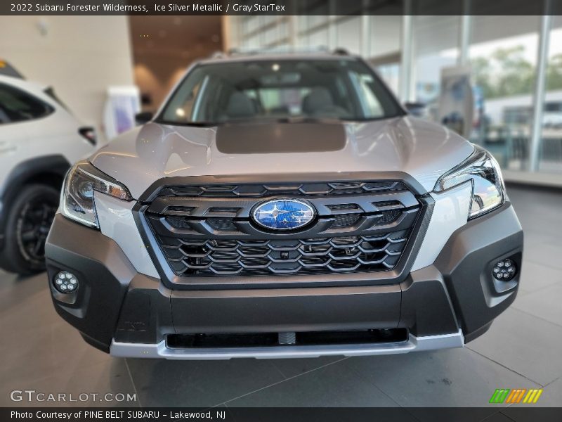 Ice Silver Metallic / Gray StarTex 2022 Subaru Forester Wilderness