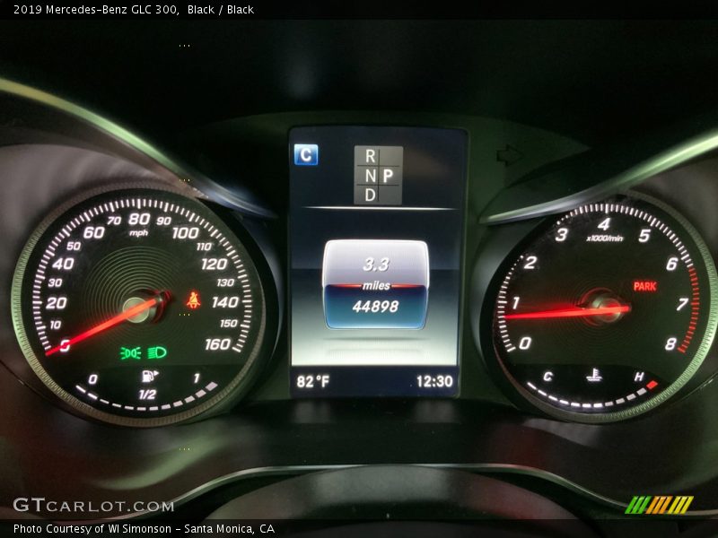 Black / Black 2019 Mercedes-Benz GLC 300