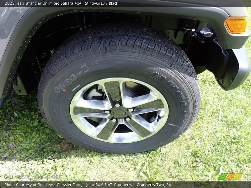  2023 Wrangler Unlimited Sahara 4x4 Wheel