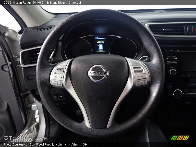 Brilliant Silver / Charcoal 2016 Nissan Rogue SV AWD