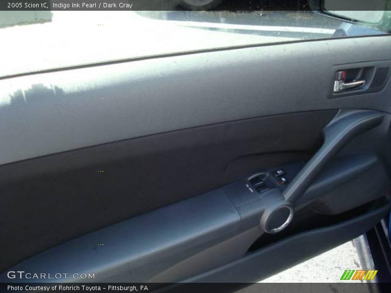Indigo Ink Pearl / Dark Gray 2005 Scion tC