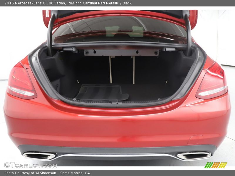 designo Cardinal Red Metallic / Black 2016 Mercedes-Benz C 300 Sedan