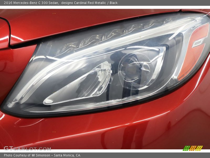 designo Cardinal Red Metallic / Black 2016 Mercedes-Benz C 300 Sedan