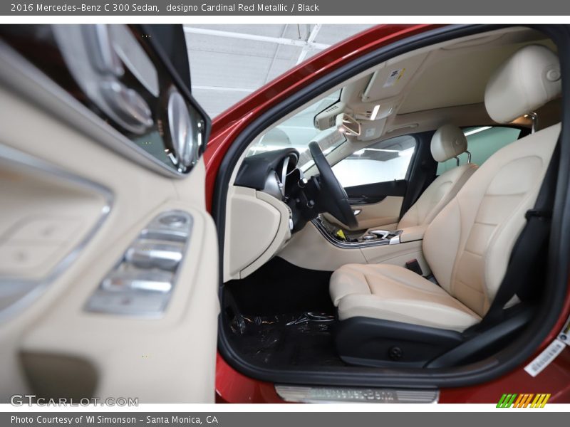 designo Cardinal Red Metallic / Black 2016 Mercedes-Benz C 300 Sedan