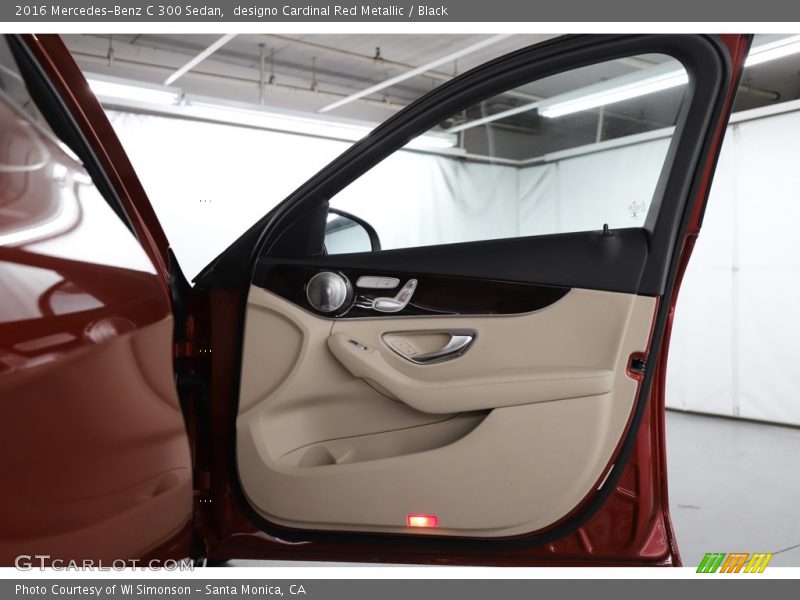 designo Cardinal Red Metallic / Black 2016 Mercedes-Benz C 300 Sedan