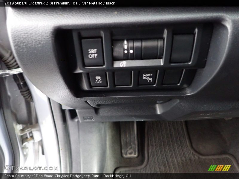 Ice Silver Metallic / Black 2019 Subaru Crosstrek 2.0i Premium