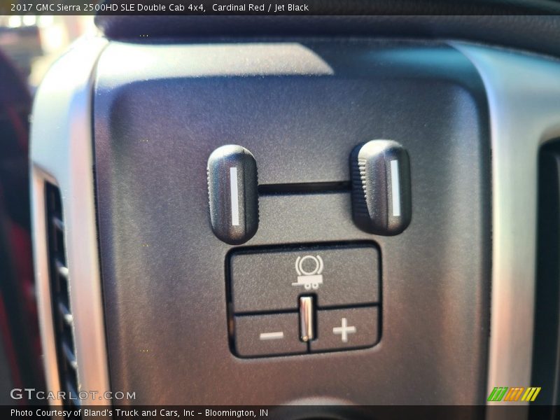 Controls of 2017 Sierra 2500HD SLE Double Cab 4x4