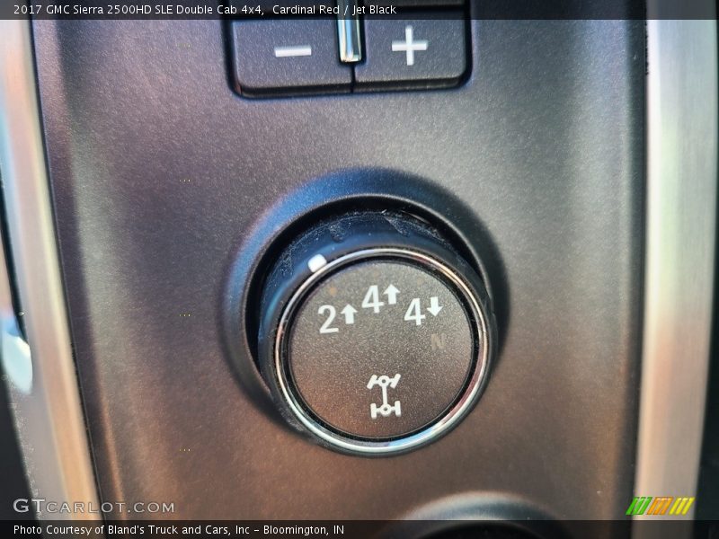 Controls of 2017 Sierra 2500HD SLE Double Cab 4x4
