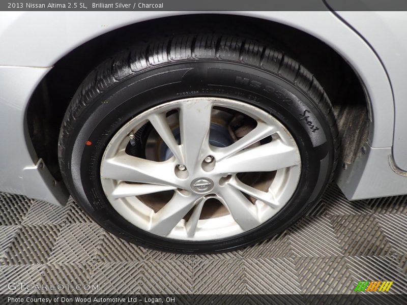 Brilliant Silver / Charcoal 2013 Nissan Altima 2.5 SL