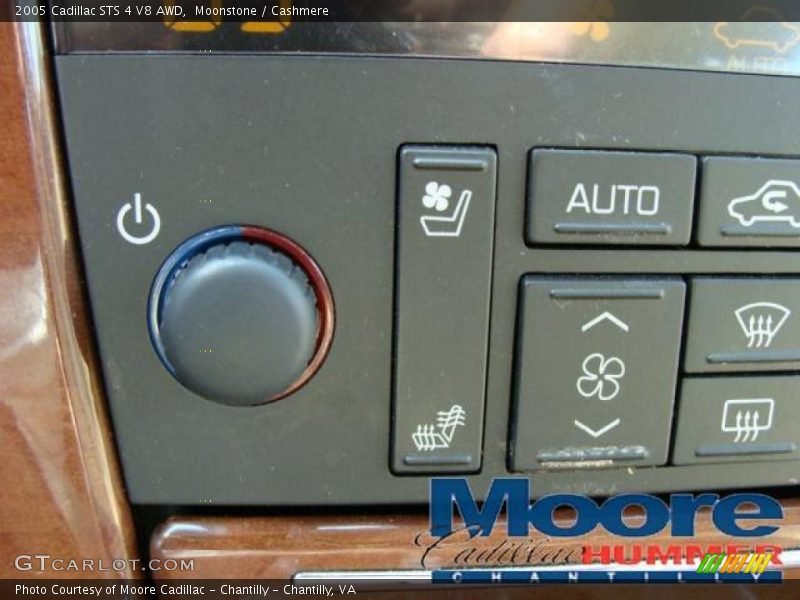 Moonstone / Cashmere 2005 Cadillac STS 4 V8 AWD