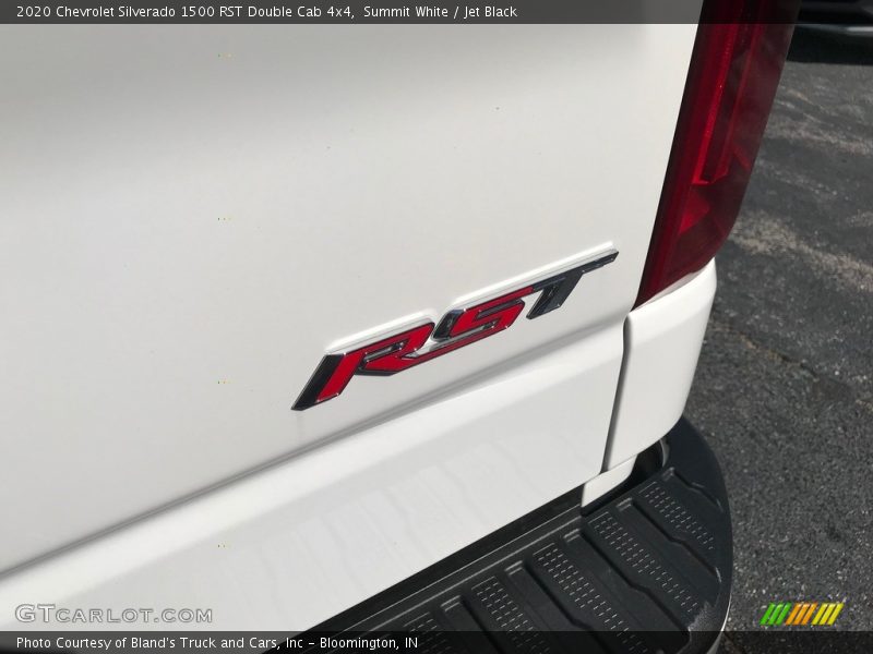 Summit White / Jet Black 2020 Chevrolet Silverado 1500 RST Double Cab 4x4