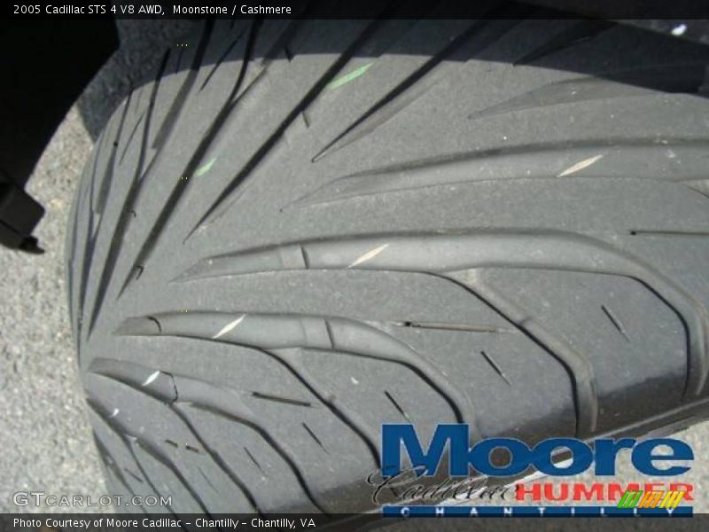 Moonstone / Cashmere 2005 Cadillac STS 4 V8 AWD