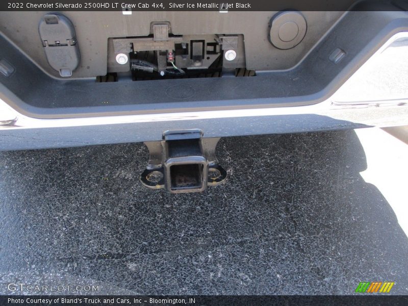 Silver Ice Metallic / Jet Black 2022 Chevrolet Silverado 2500HD LT Crew Cab 4x4