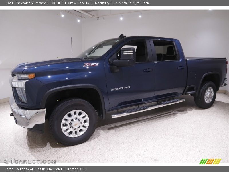 Northsky Blue Metallic / Jet Black 2021 Chevrolet Silverado 2500HD LT Crew Cab 4x4