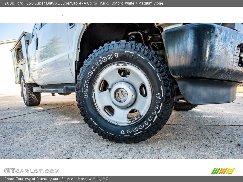 Oxford White / Medium Stone 2008 Ford F350 Super Duty XL SuperCab 4x4 Utility Truck