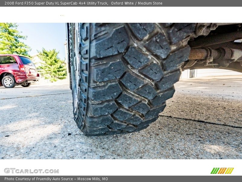 Oxford White / Medium Stone 2008 Ford F350 Super Duty XL SuperCab 4x4 Utility Truck