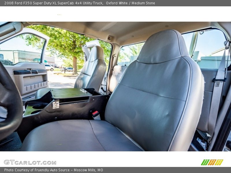 Oxford White / Medium Stone 2008 Ford F350 Super Duty XL SuperCab 4x4 Utility Truck