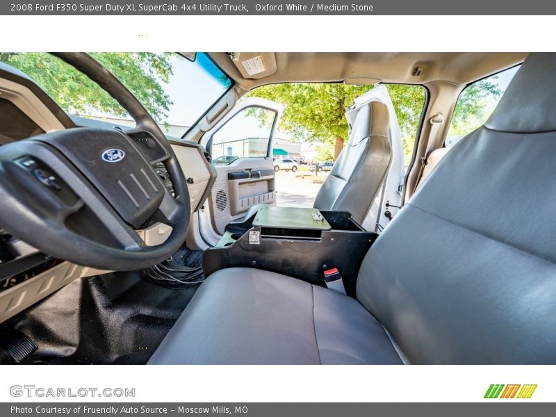 Oxford White / Medium Stone 2008 Ford F350 Super Duty XL SuperCab 4x4 Utility Truck
