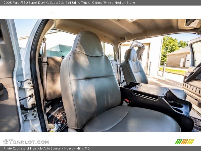 Oxford White / Medium Stone 2008 Ford F350 Super Duty XL SuperCab 4x4 Utility Truck