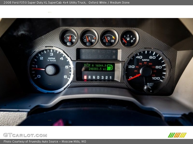 Oxford White / Medium Stone 2008 Ford F350 Super Duty XL SuperCab 4x4 Utility Truck