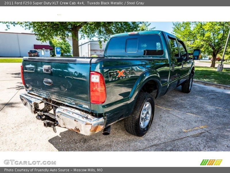 Tuxedo Black Metallic / Steel Gray 2011 Ford F250 Super Duty XLT Crew Cab 4x4