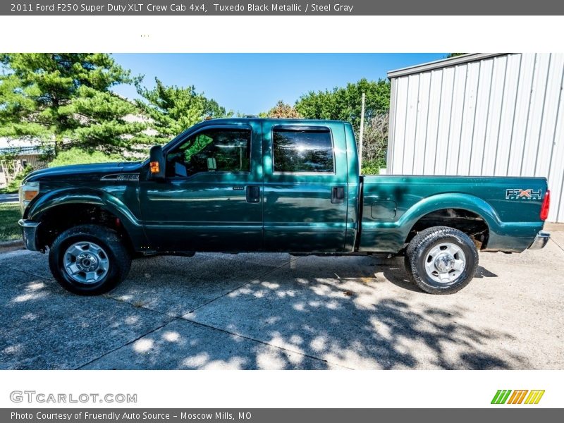 Tuxedo Black Metallic / Steel Gray 2011 Ford F250 Super Duty XLT Crew Cab 4x4