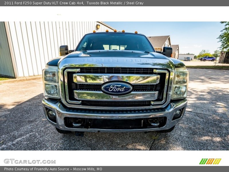 Tuxedo Black Metallic / Steel Gray 2011 Ford F250 Super Duty XLT Crew Cab 4x4