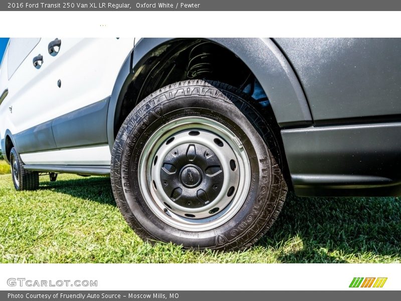 Oxford White / Pewter 2016 Ford Transit 250 Van XL LR Regular