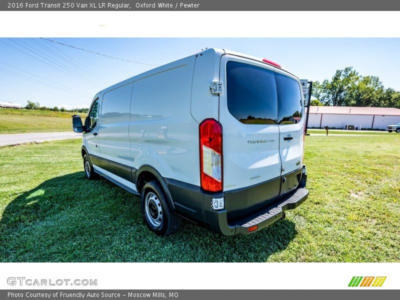 Oxford White / Pewter 2016 Ford Transit 250 Van XL LR Regular