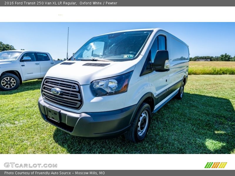 Oxford White / Pewter 2016 Ford Transit 250 Van XL LR Regular