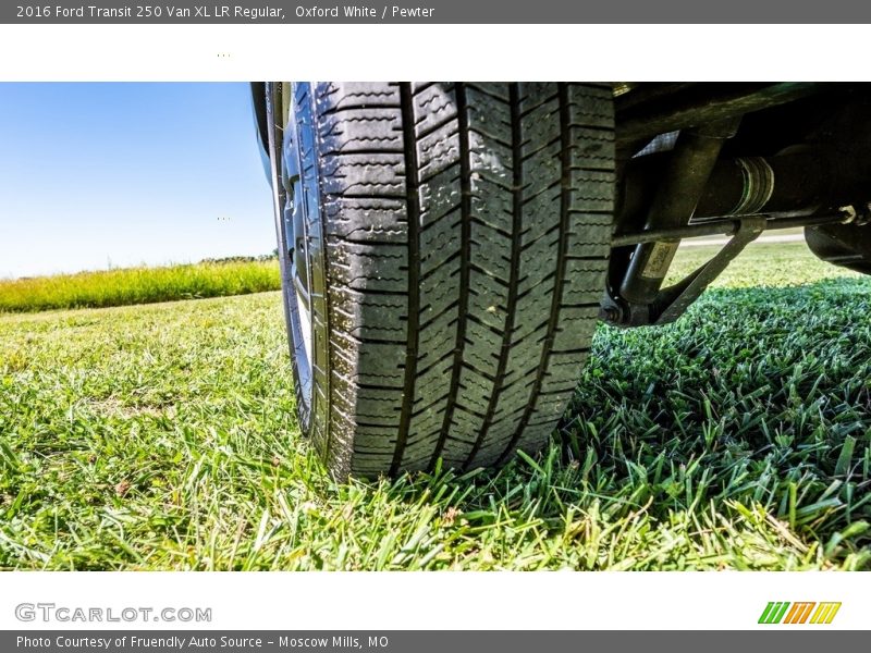Oxford White / Pewter 2016 Ford Transit 250 Van XL LR Regular