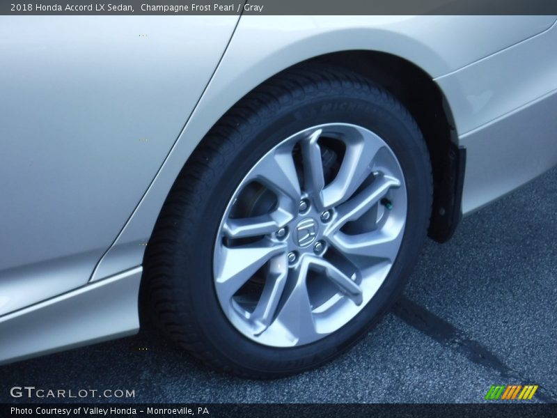 Champagne Frost Pearl / Gray 2018 Honda Accord LX Sedan
